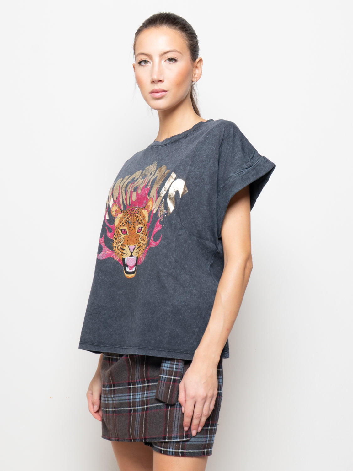 T-shirt girocollo con stampa grafica animalier