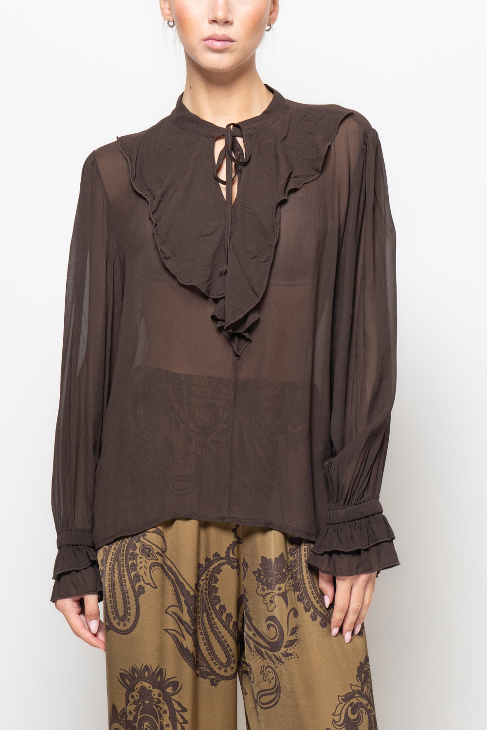Blusa con volant