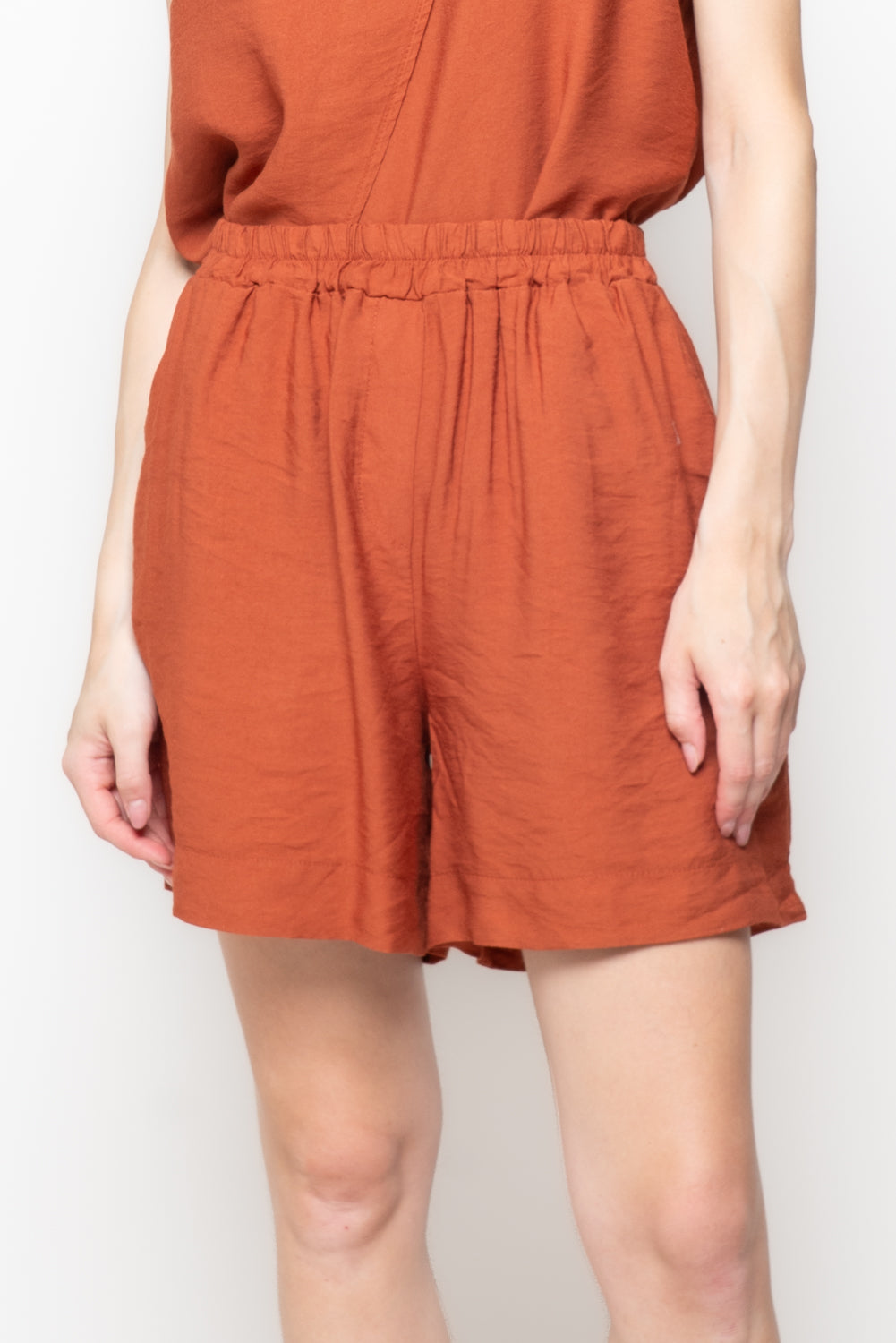 Shorts Fluidi con Elastico in Vita