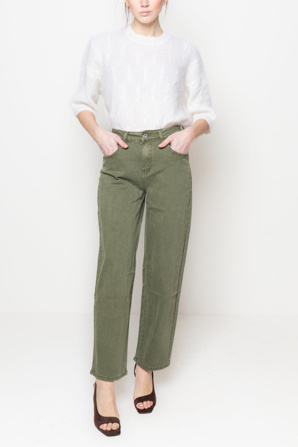 Pantaloni baggy
