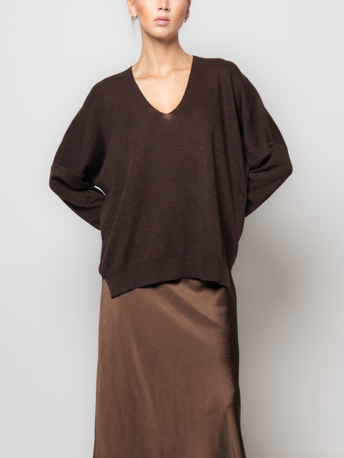 Maglia scollo a V misto lana