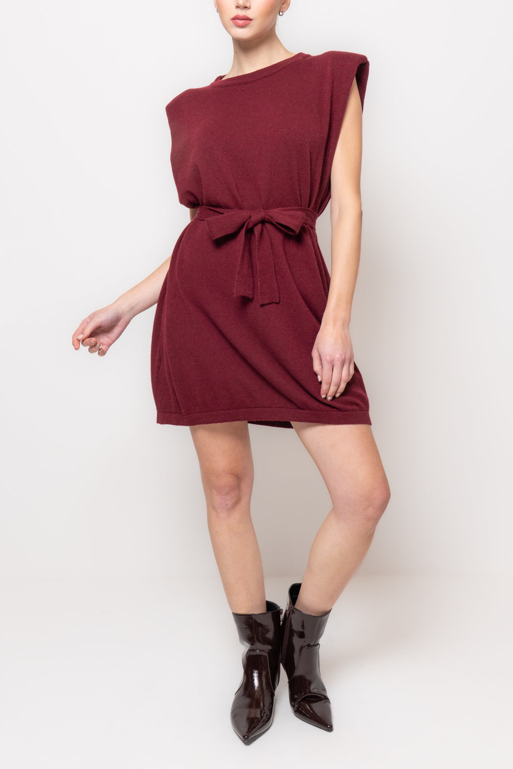 Abito in maglia con spalline