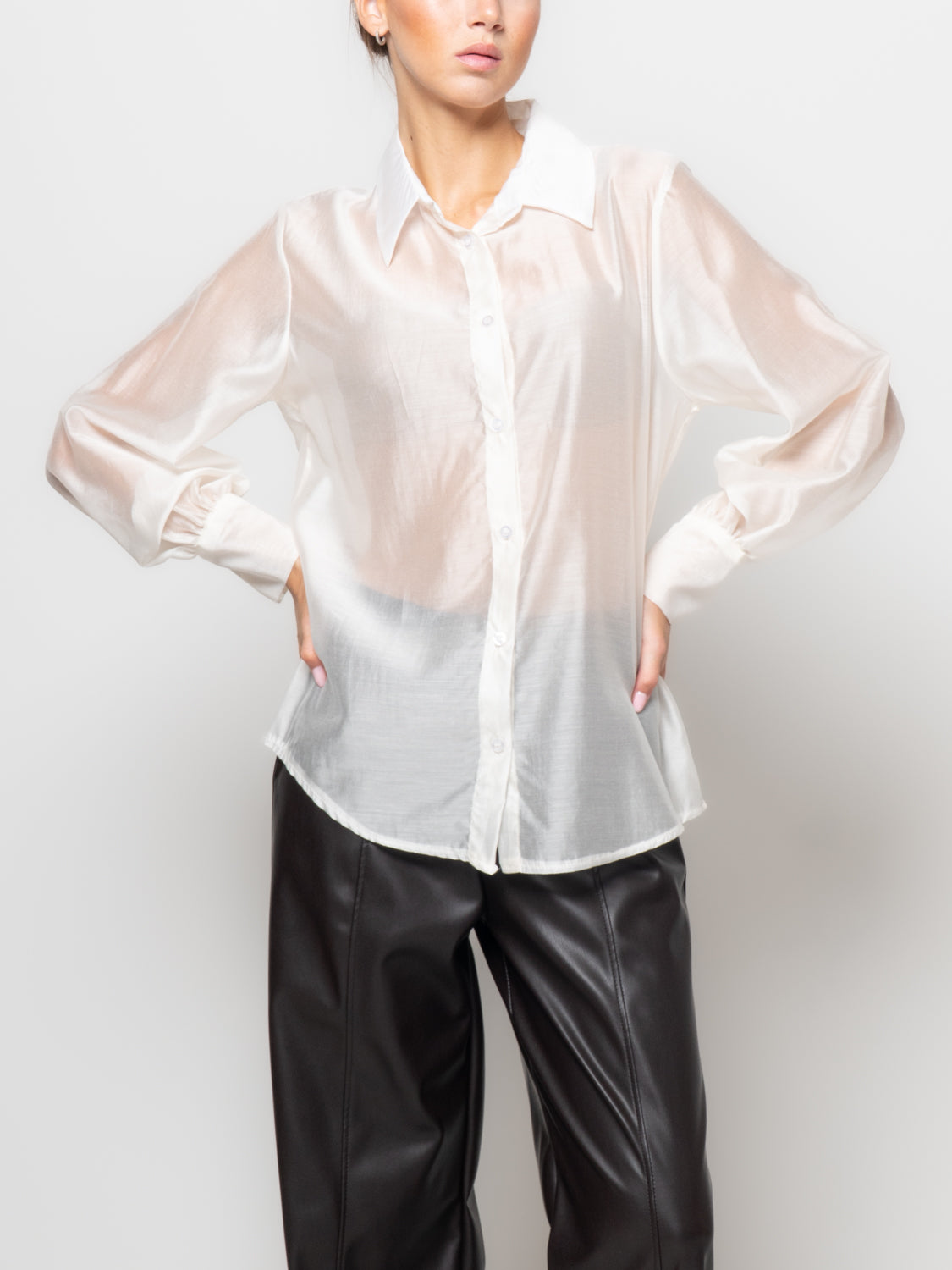 Camicia in tencel con manica volume