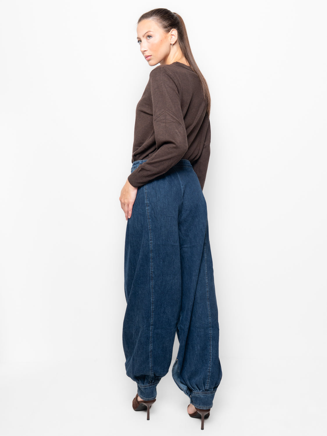 Jeans harem con pinces