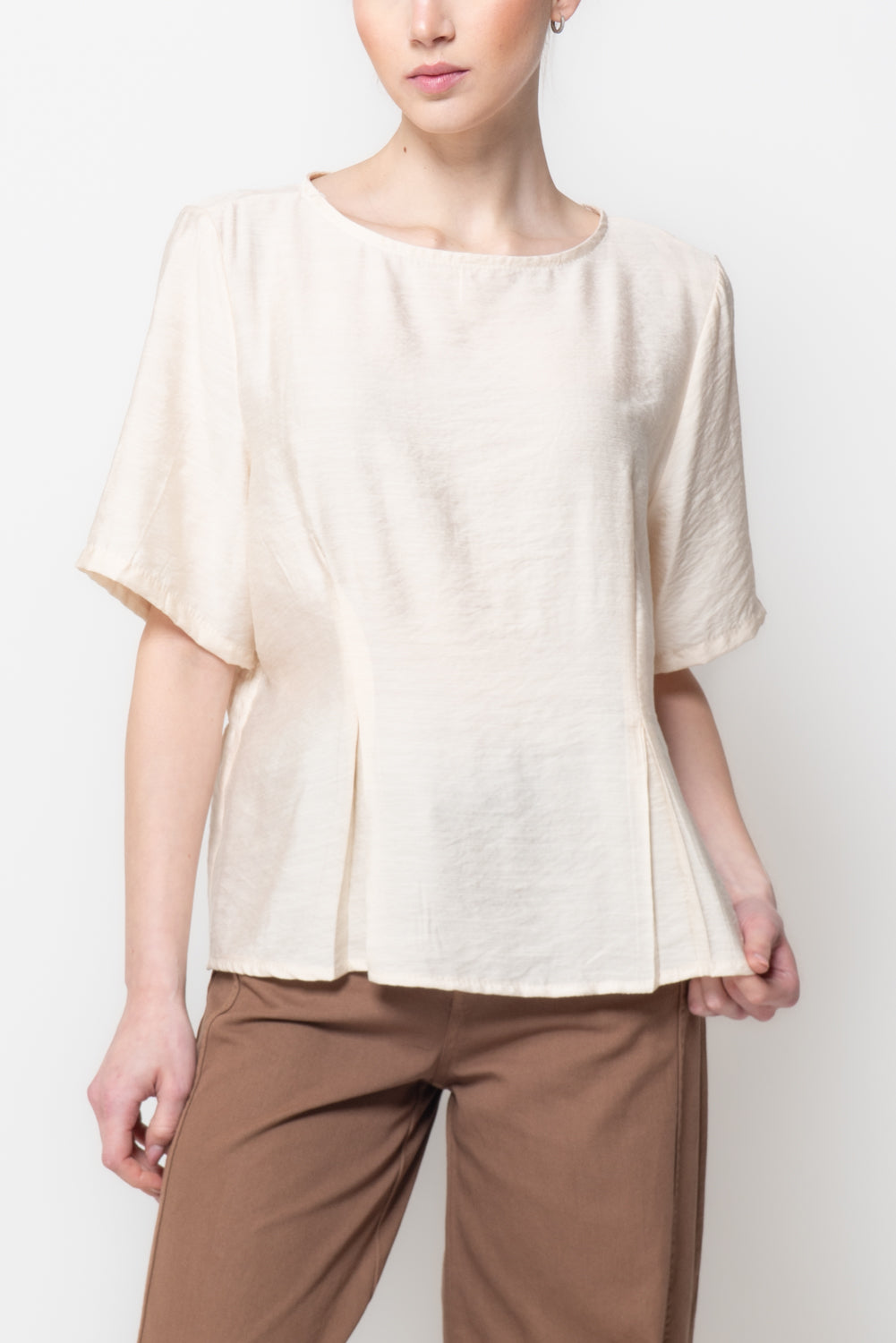 Blusa con Arricciatura Posteriore