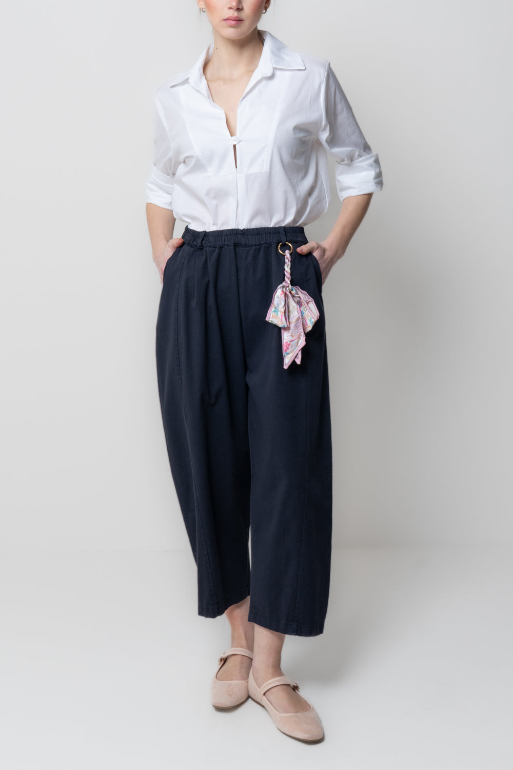 Pantalone a Carota con Foulard