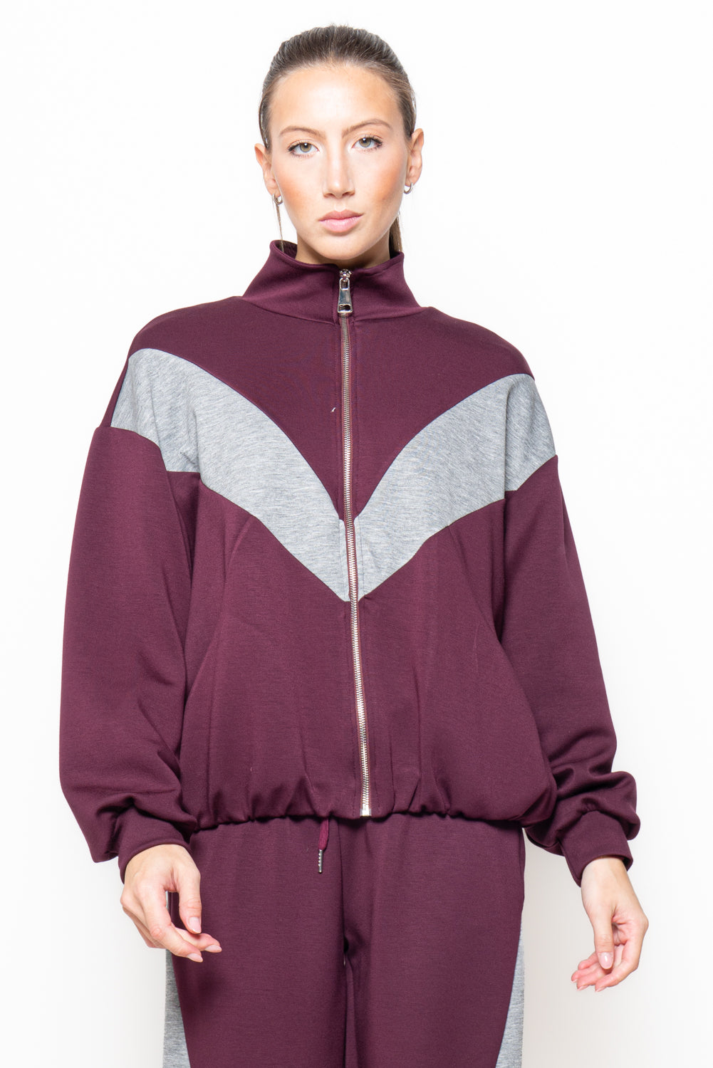 Felpa collo alto con inserti color block