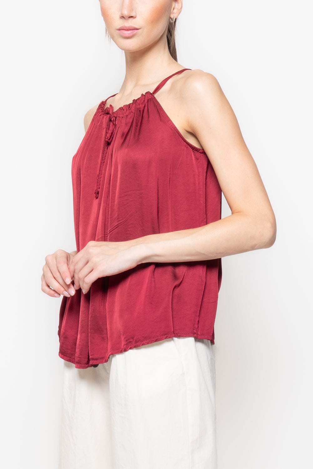 Top Smanicato con Scollo Americano Regolabile