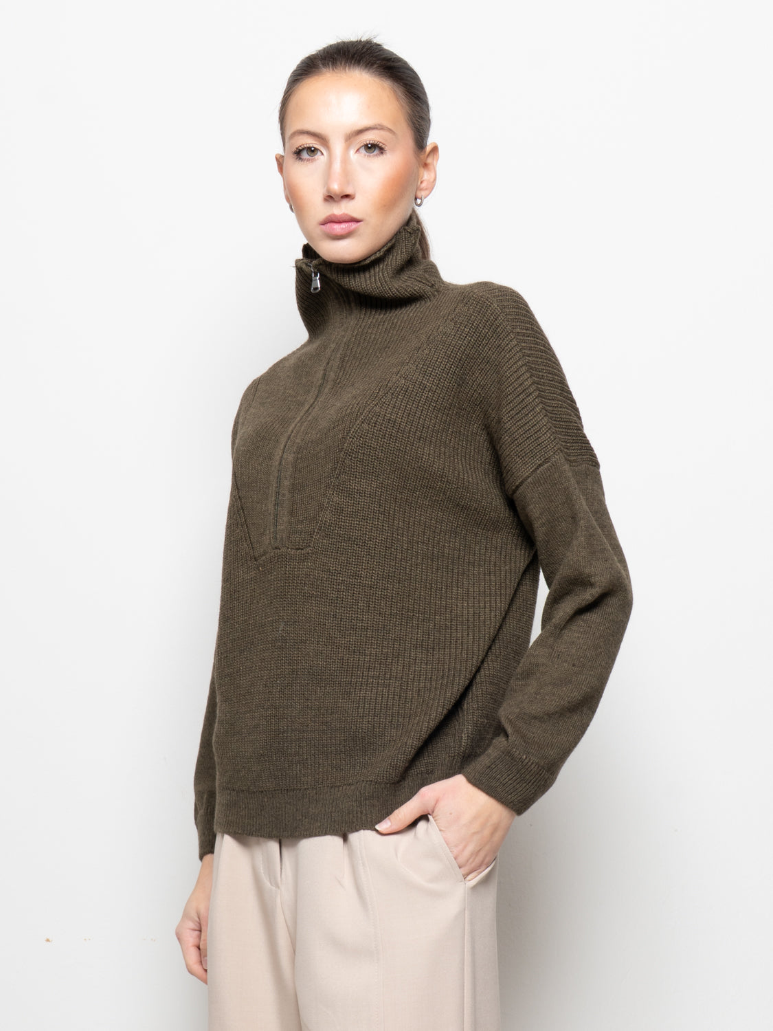 Maglione con collo a zip