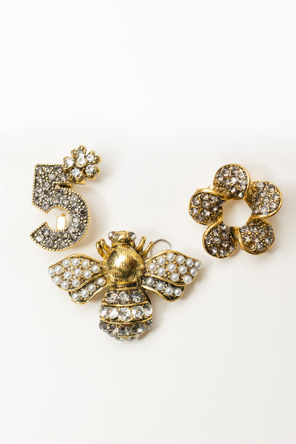 Set di spille con ape