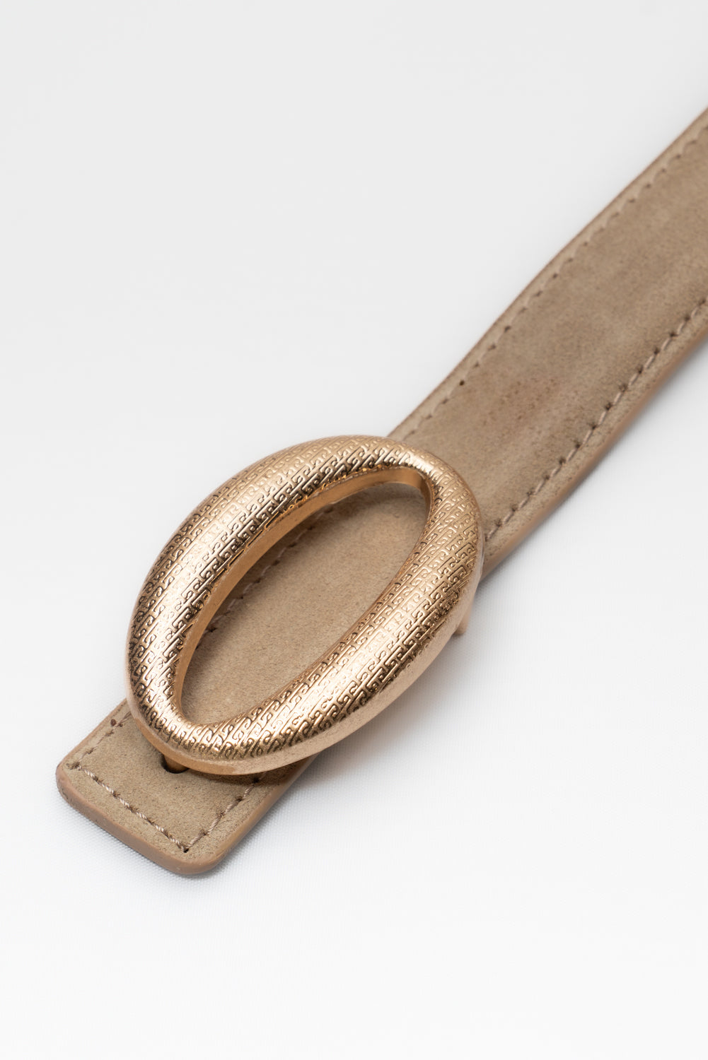 Cintura in pelle con fibbia