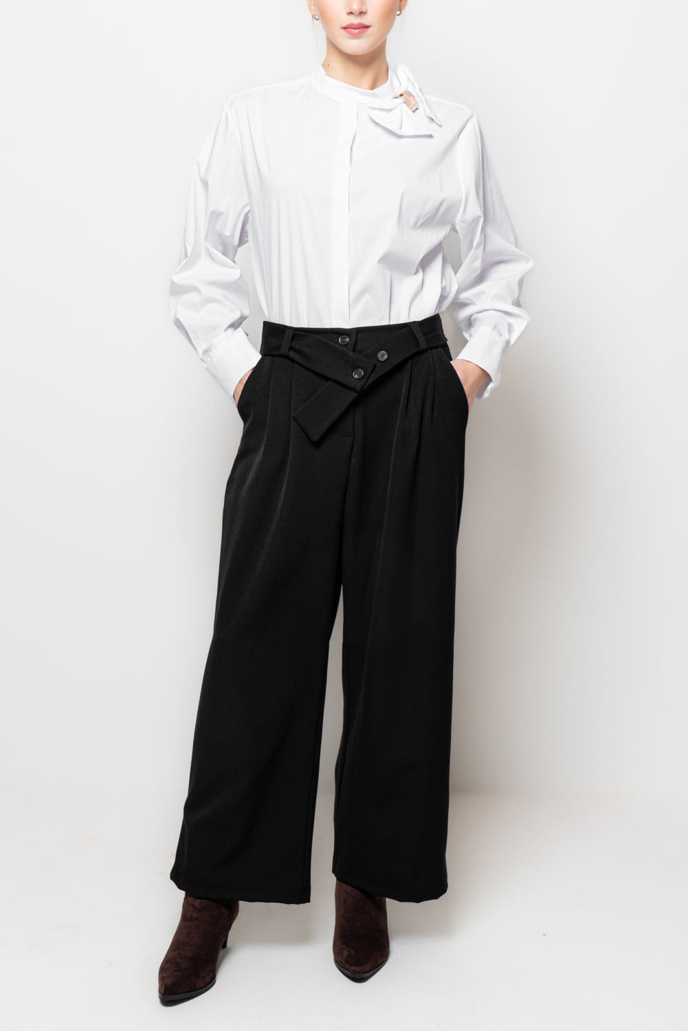 Pantaloni palazzo con fusciacca