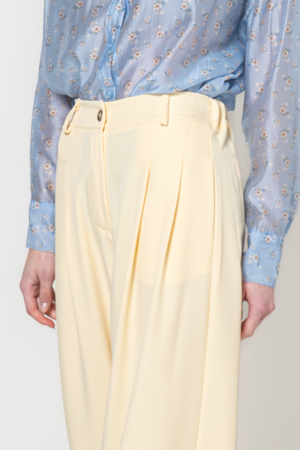 Pantaloni palazzo con pinces