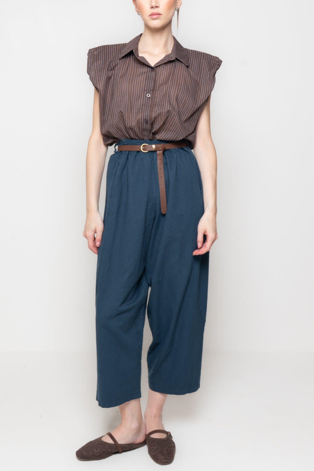 Pantalone a Gamba Larga con Cintura