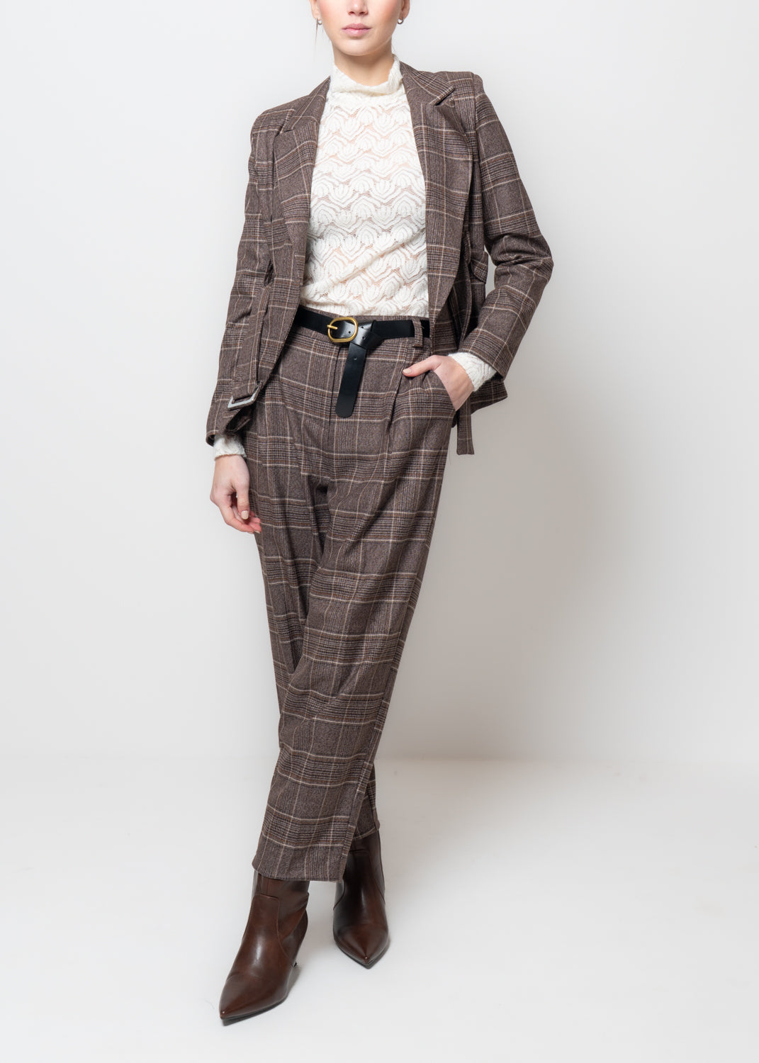 Pantaloni a quadri con pinces