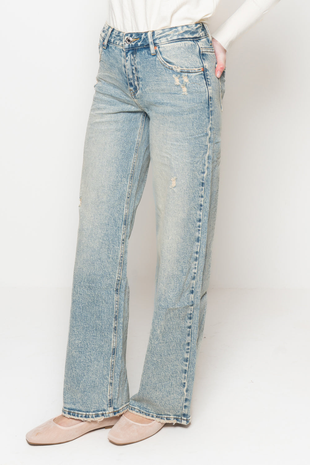 Jeans wide lavaggio al thè