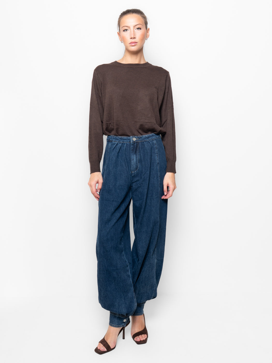 Jeans harem con pinces