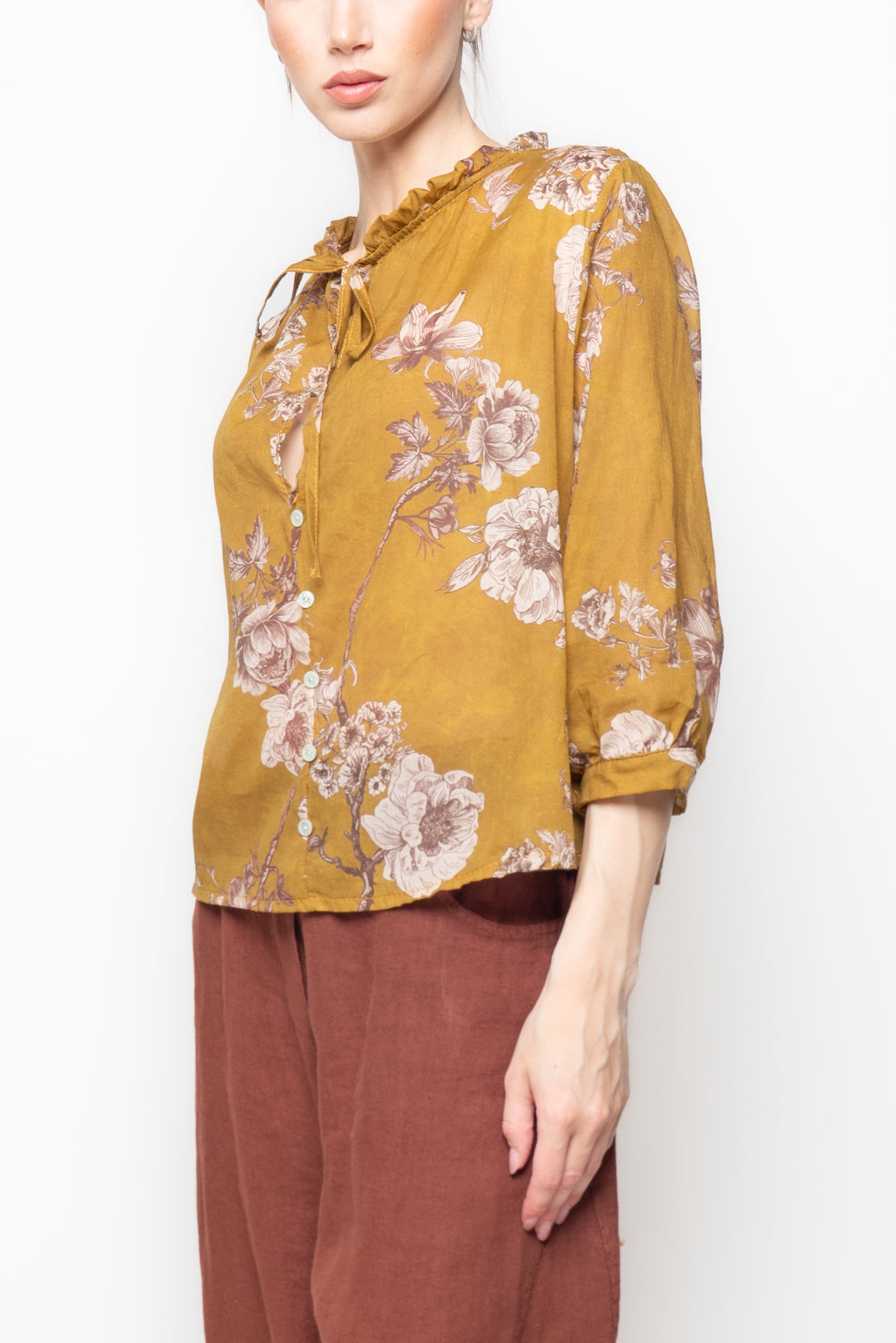 Camicia Fantasia Floreale con Scollo Arricciato
