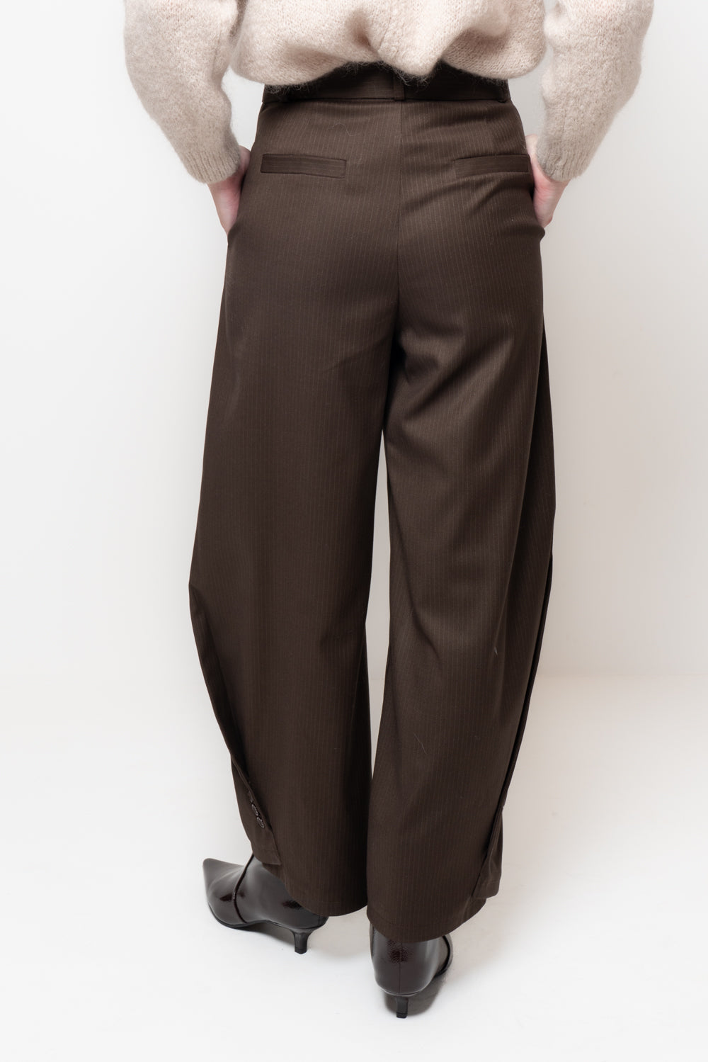 Pantalone barrel gessato