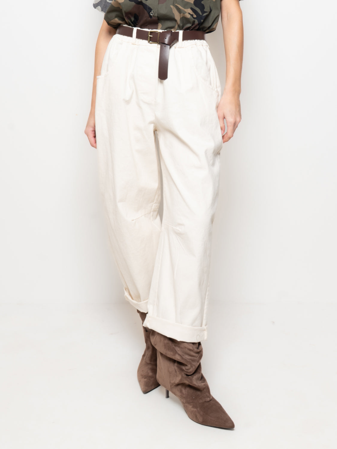 Pantalone cargo a vita alta