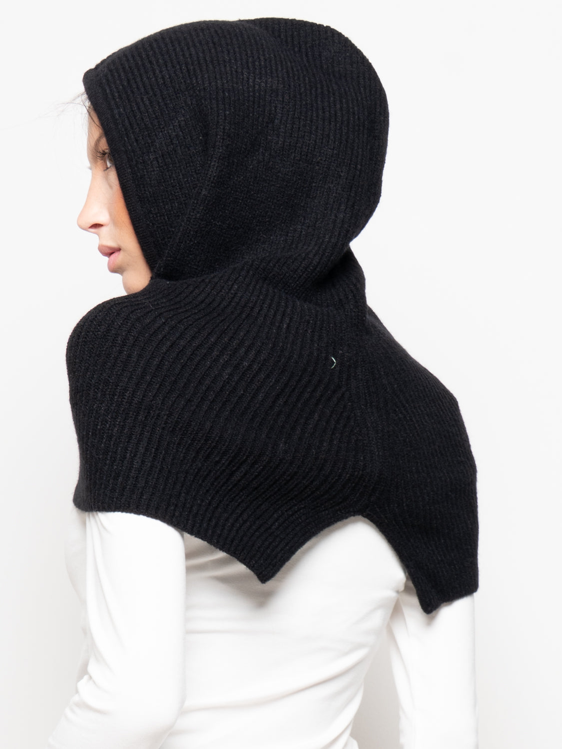 Cappuccio scaldacollo in maglia con coulisse