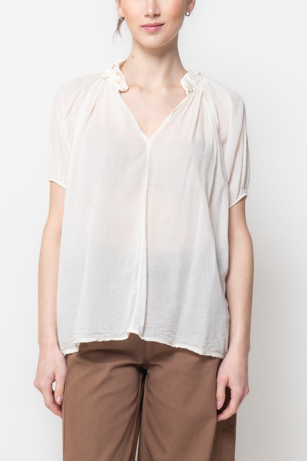 Blusa alla coreana in mussola