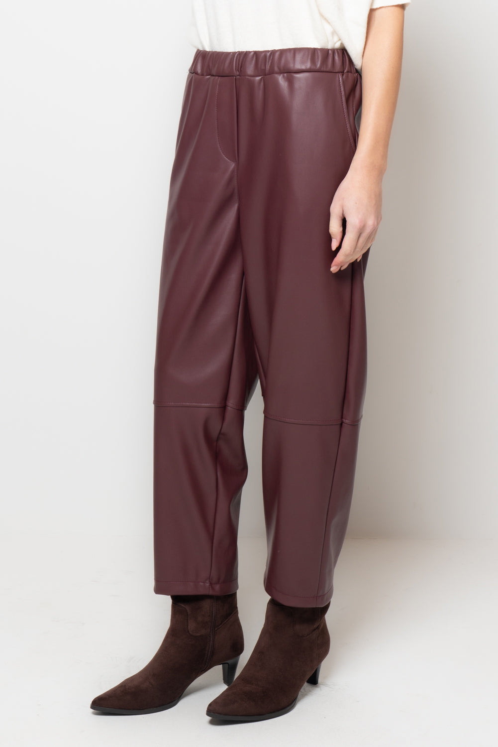 Pantalone baggy in similpelle