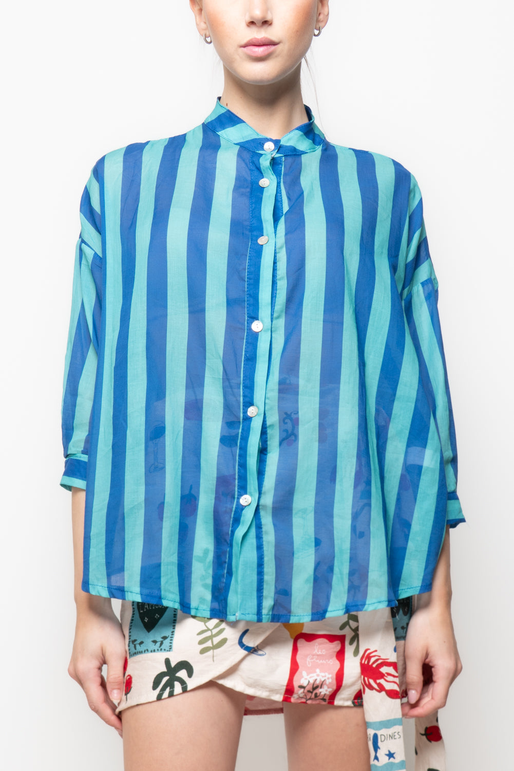Camicia alla coreana a righe