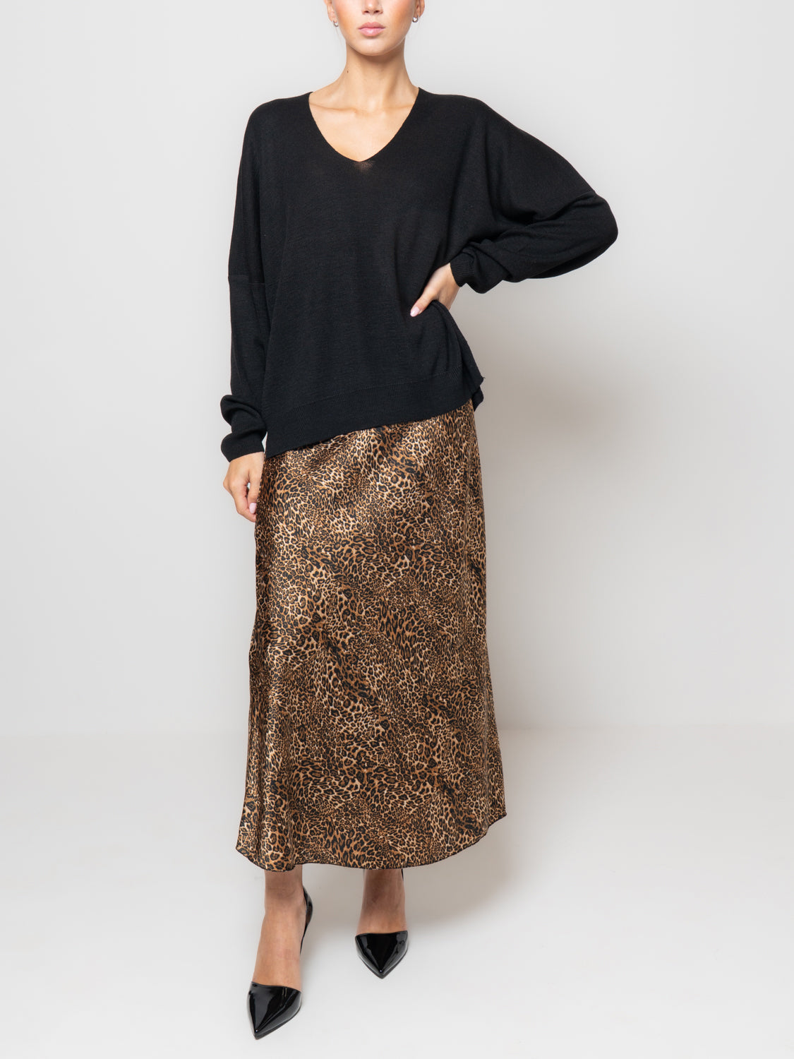 Maglia scollo a V misto lana