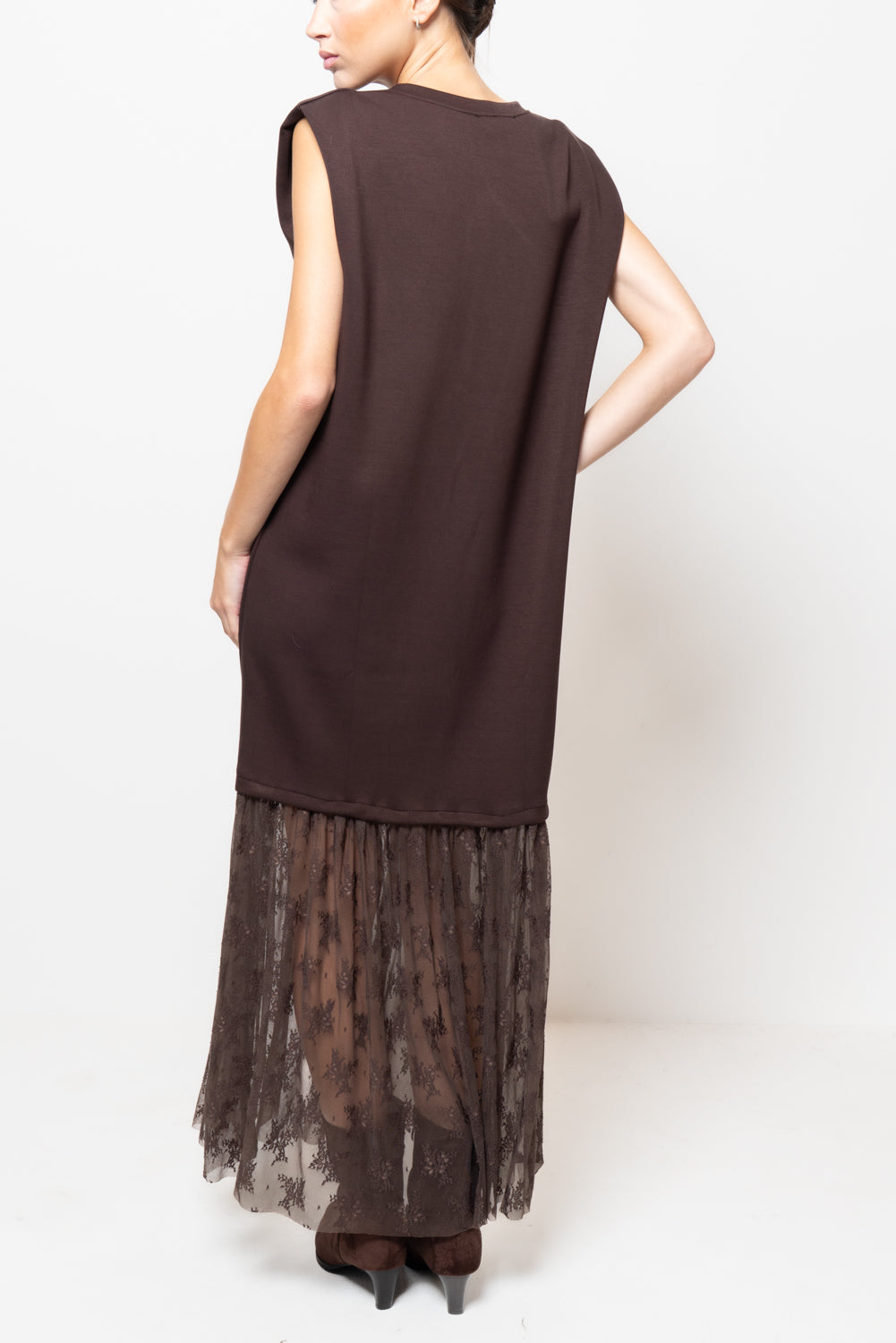 Abito in felpa con balza in pizzo