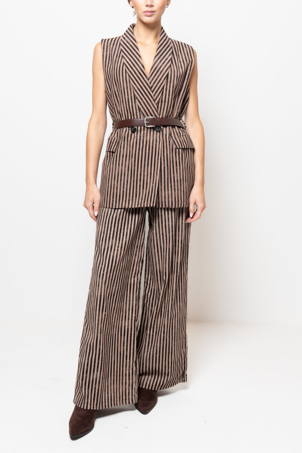 Gilet in fantasia rigata