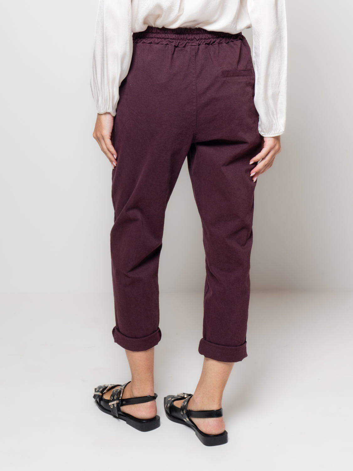 Pantalone baggy in gabardina