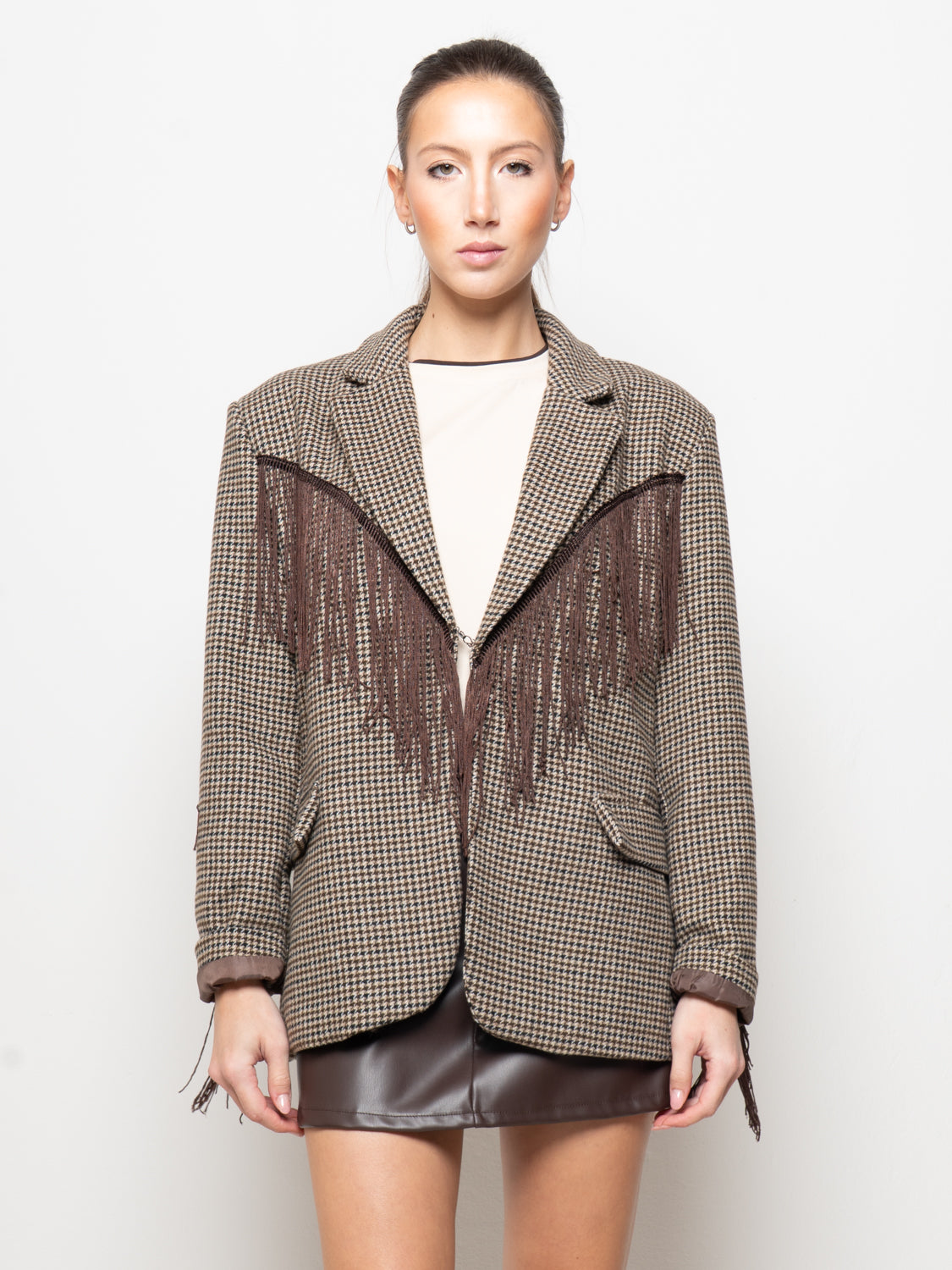 Blazer in pied de poule con frange