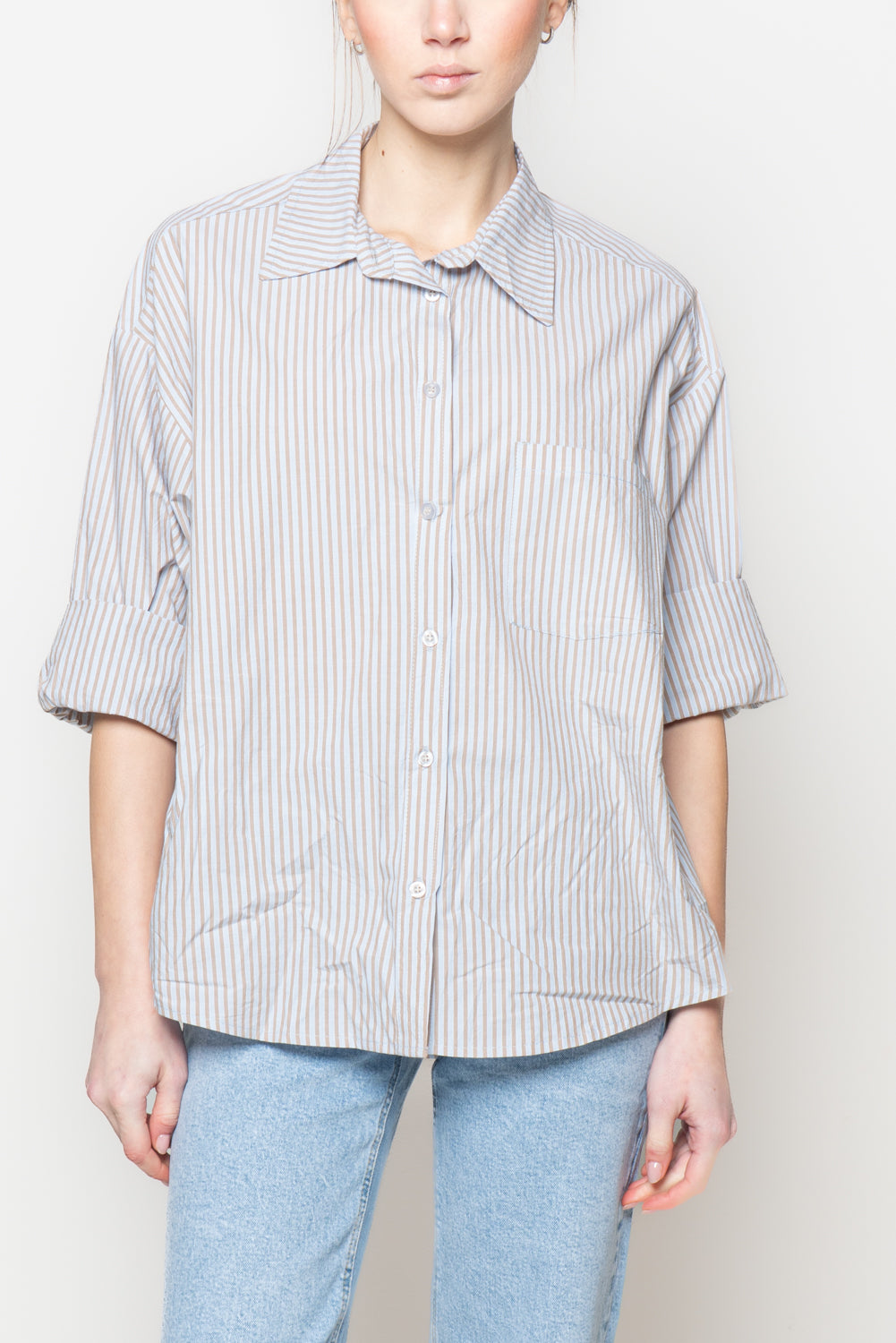 Camicia a righe con tasca