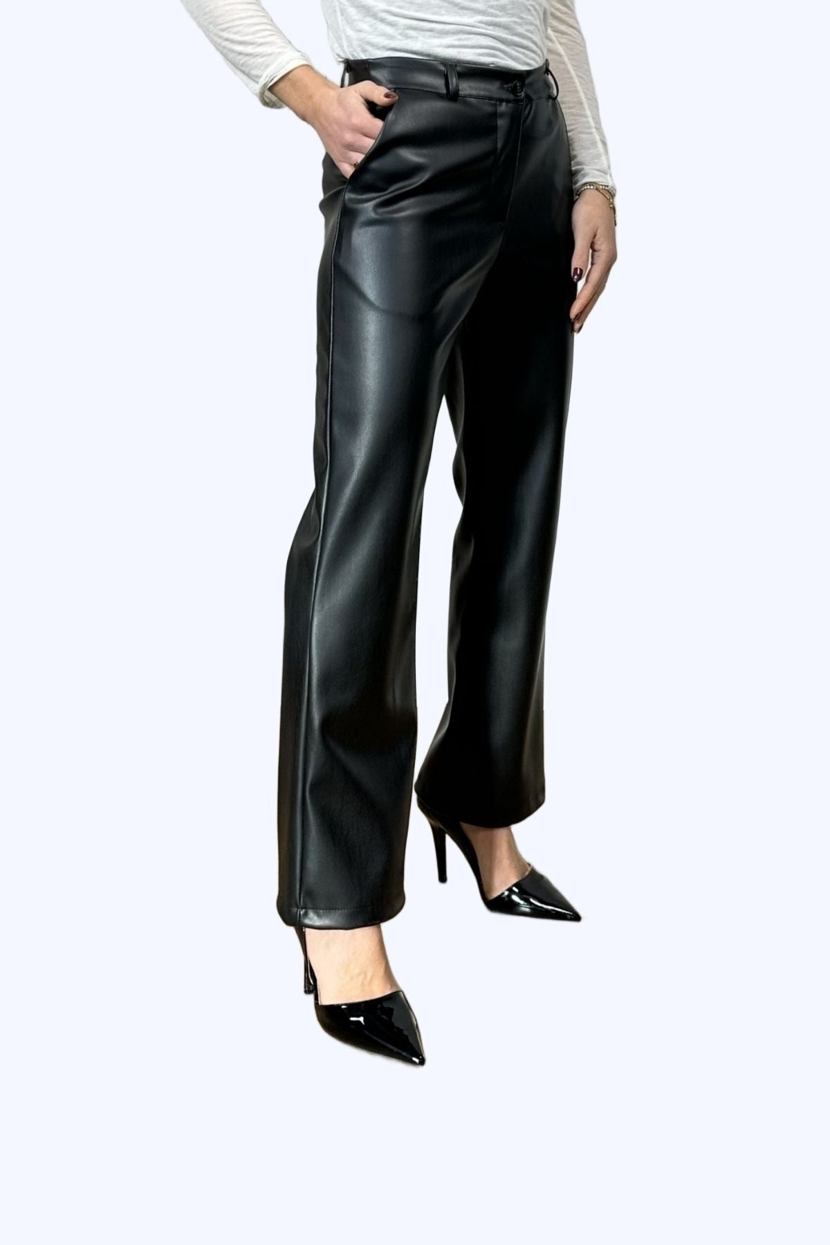 Pantaloni a trombetta similpelle