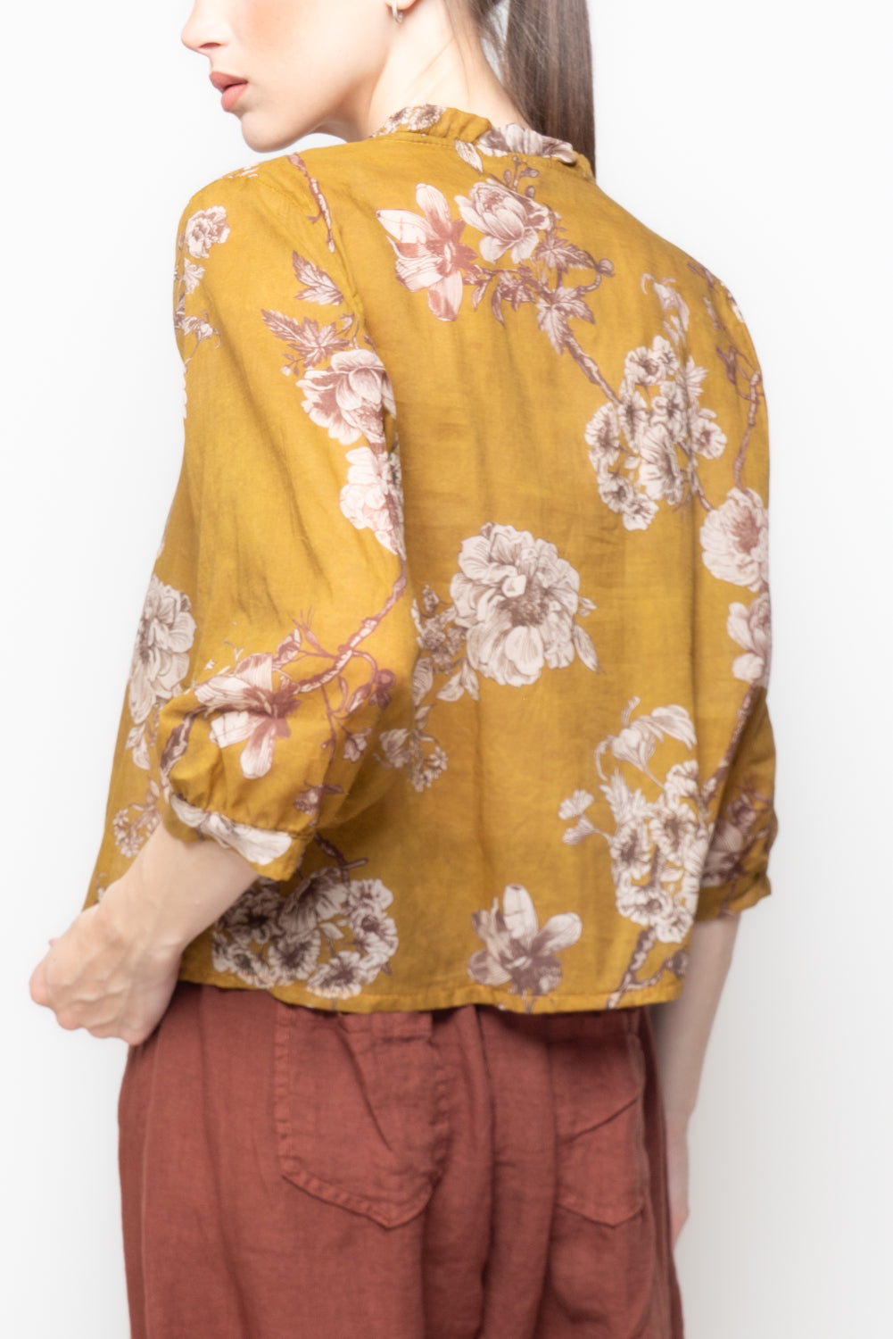 Camicia Fantasia Floreale con Scollo Arricciato