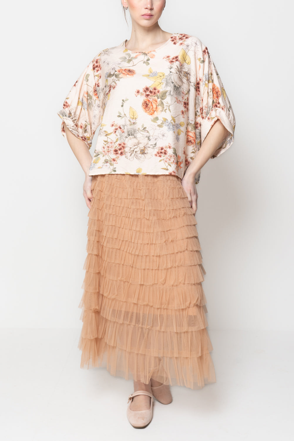 Blusa fiorita con manica volume