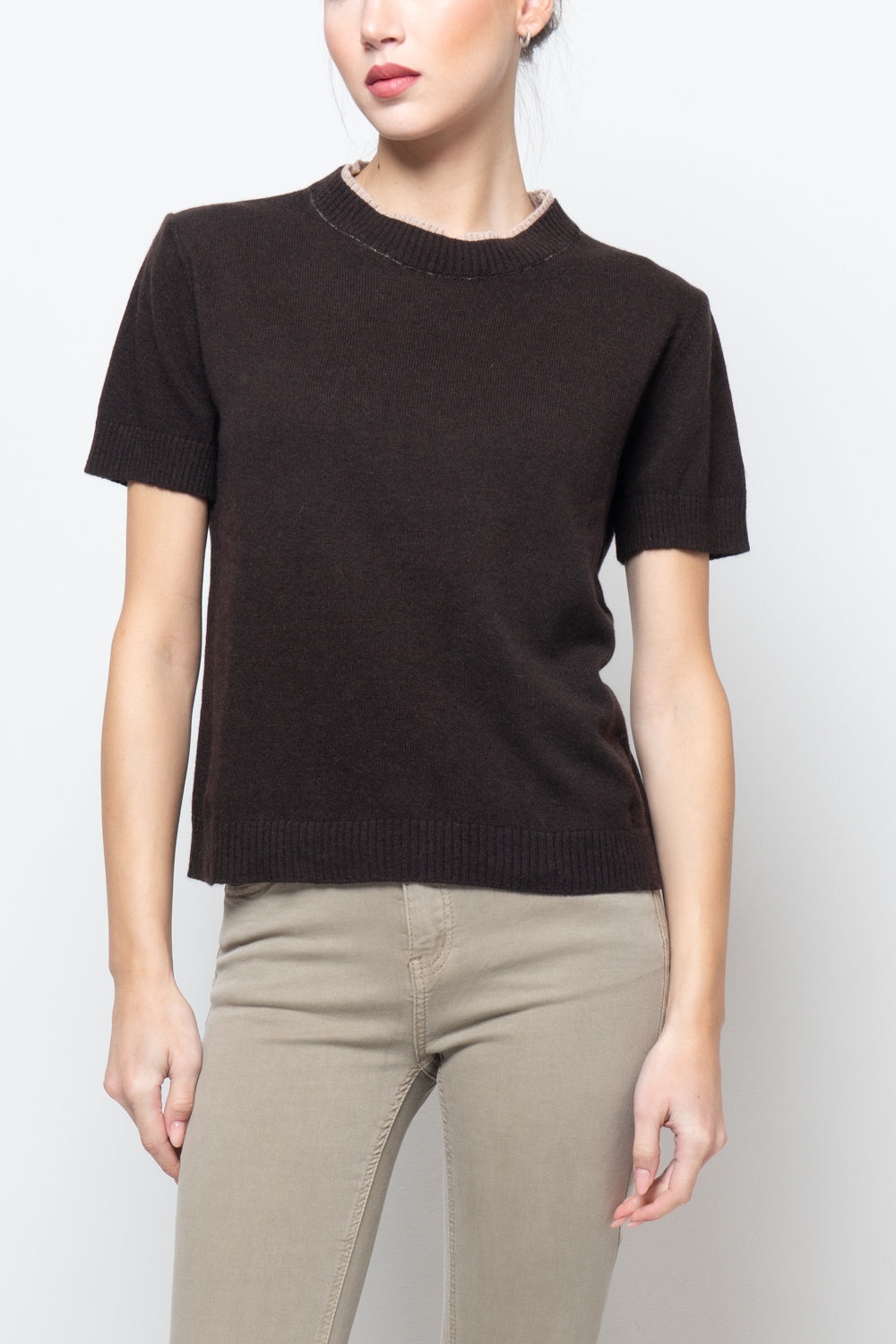 Maglia mezza manica con girocollo a contrasto