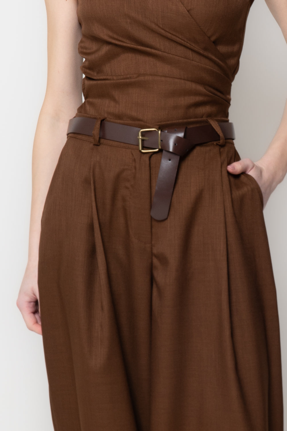 Pantalone modello harem con Cintura