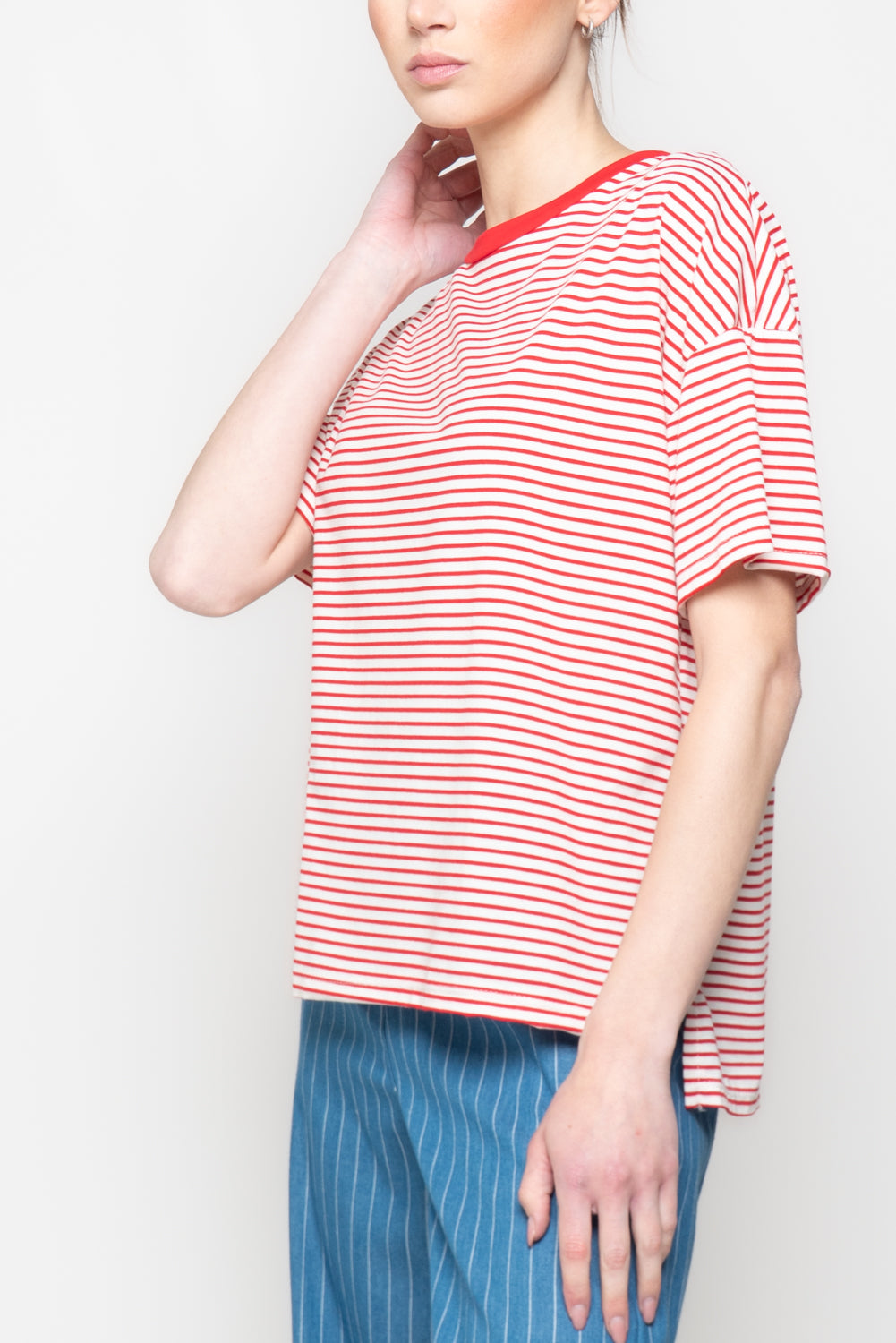 T-shirt a righe con profilo