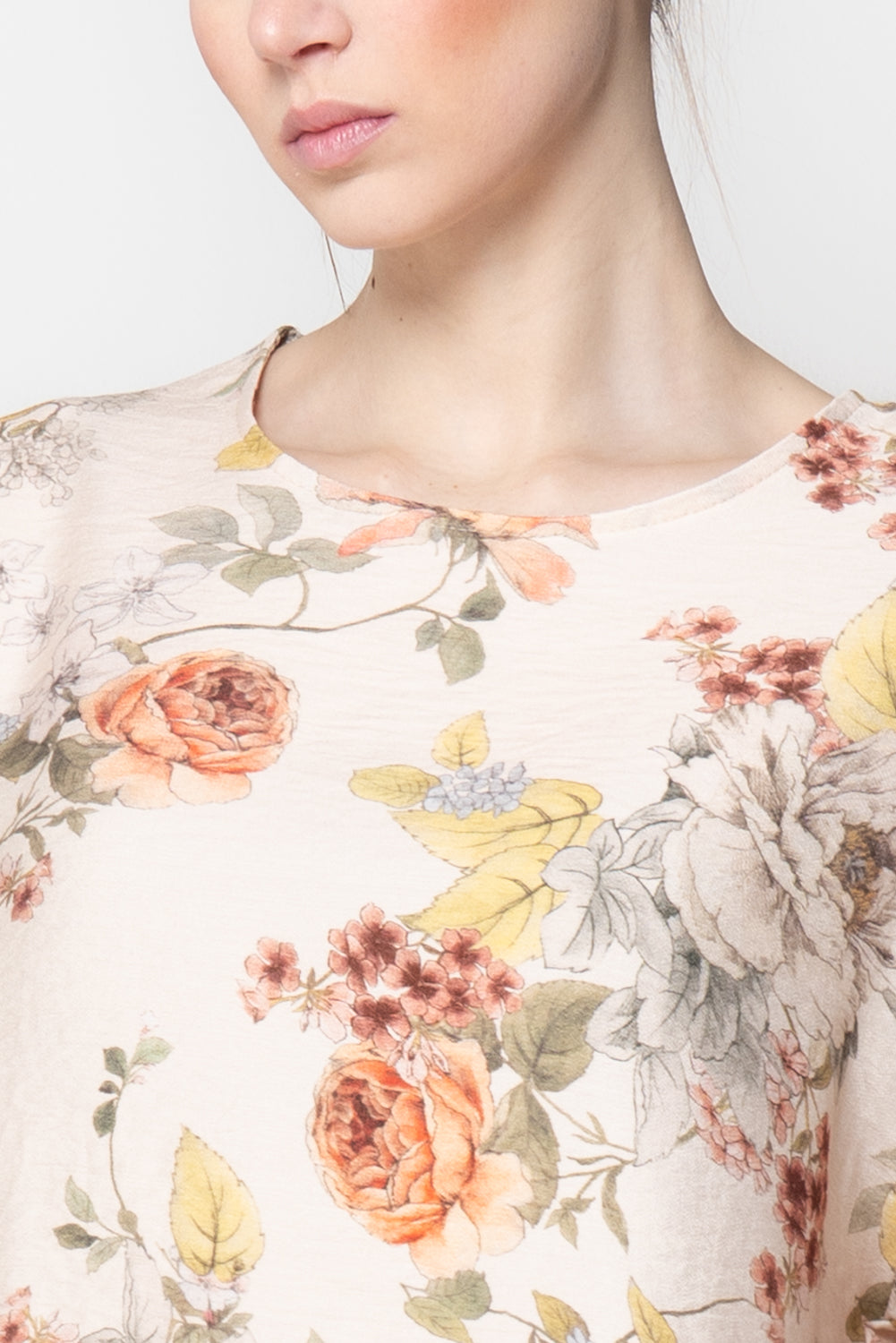 Blusa fiorita con manica volume