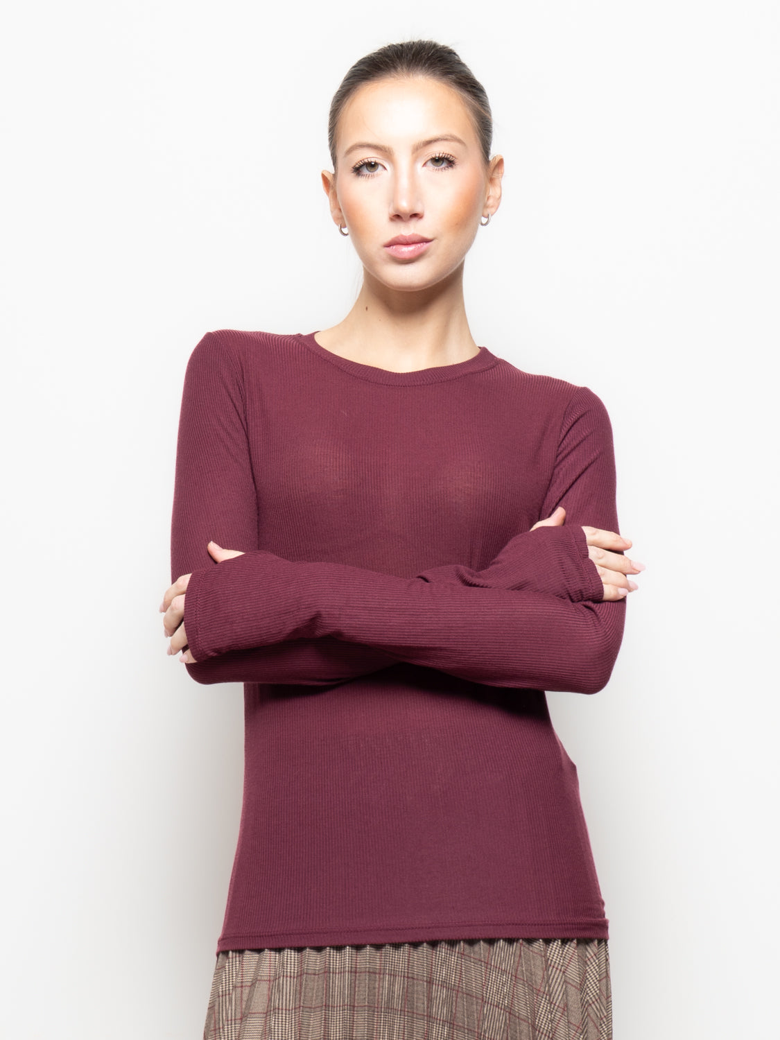 Maglia a costine con foro