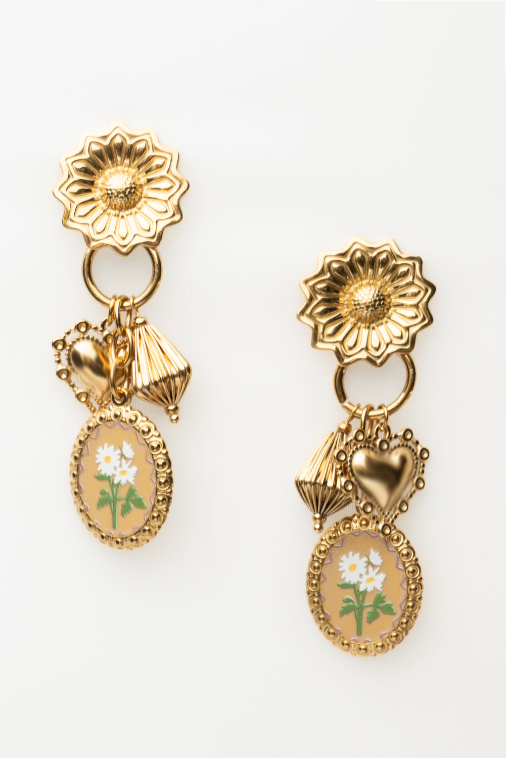 Orecchini Pendenti Fiore e Cammeo