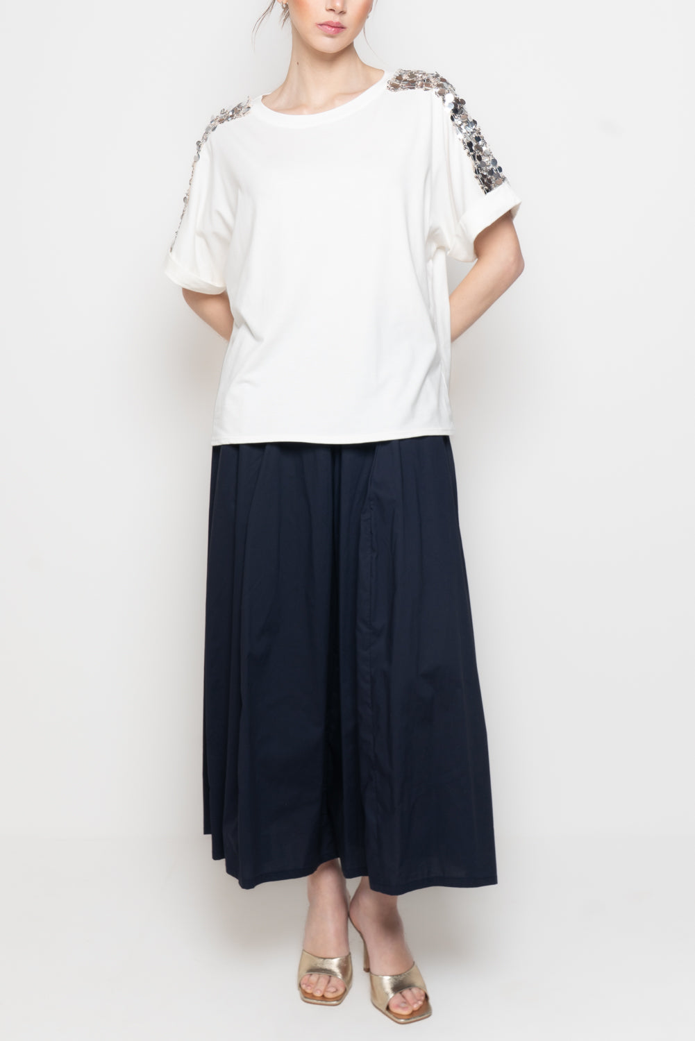 T-shirt con Spalle Paillettes
