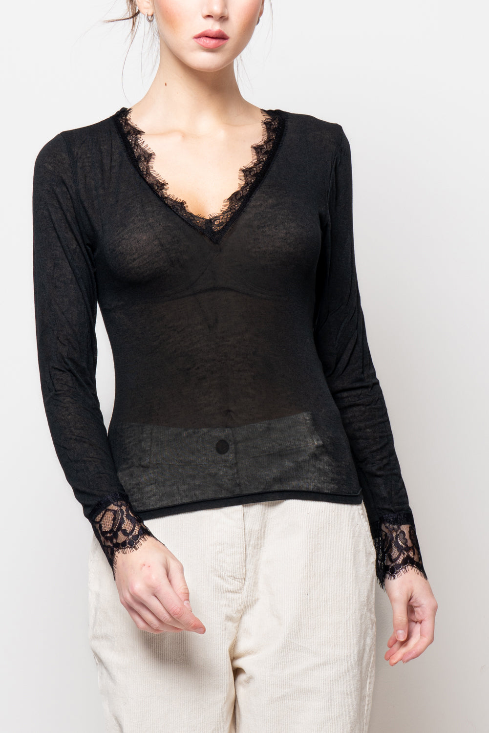 Maglia scollo a V ultralight in misto cashmere