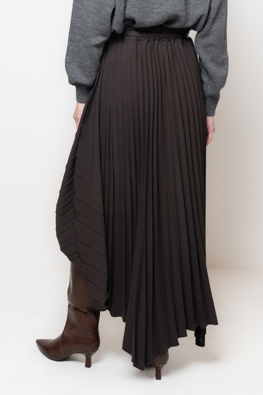 Gonna plissè asimmetrica