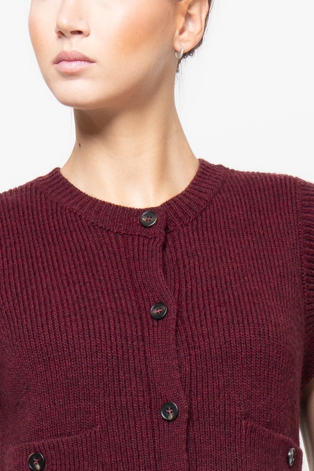 Gilet paricollo con bottoni