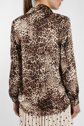Camicia in fantasia leopardata